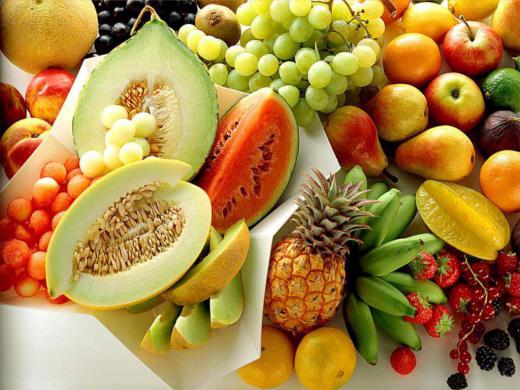 فروشندگان میوه به صورت میانگین ۹۶٫۳۹ درصد سود بابت فروش هر کیلوگرم میوه کسب می‌کنند.. /ایسنا